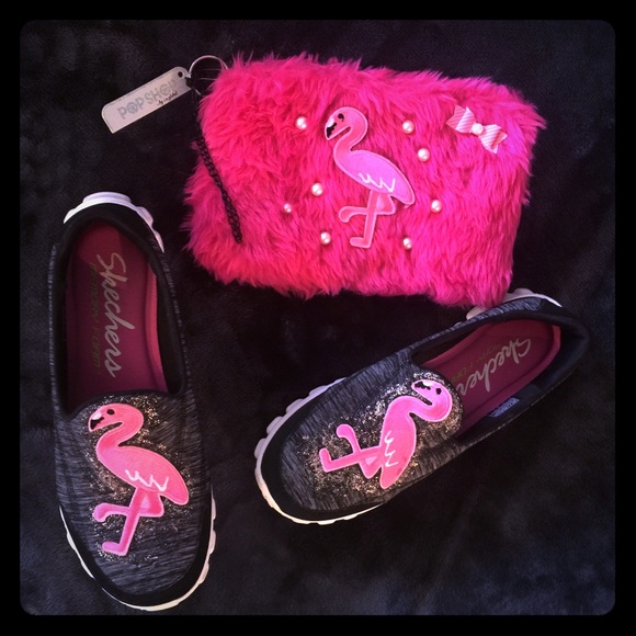 skechers flamingo